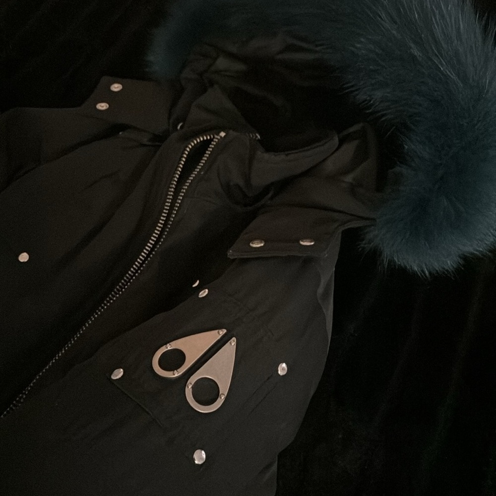 EUC KIDS Moose knuckle coat.